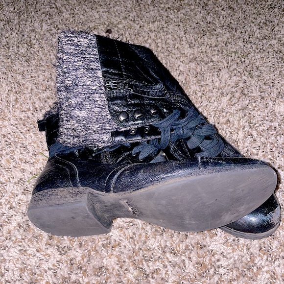 Leather combat boots - Picture 3 of 5